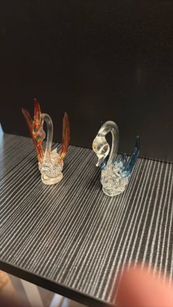 2 Hand-Blown Glass Swan Figurines
