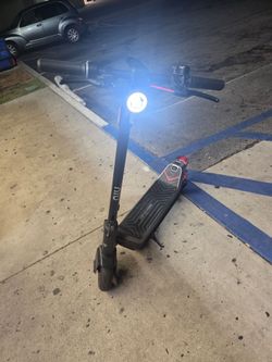 NIU scooter