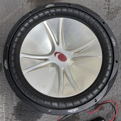 Kicker CVR15 Dual Voice Coil With Ported Box 