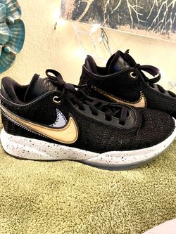 Youth, Nike Lebron 20 /XX Gold And Black Sneakers Size 4.5