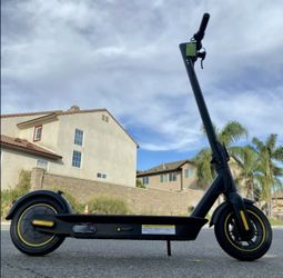 Christmas Sale 2022 Heavy Duty Pro Electric Scooter/18.6 mph and 39 miles distance/App Control/We Offer Warranty/Brand New In Box (WHOLE SALE PRICING)