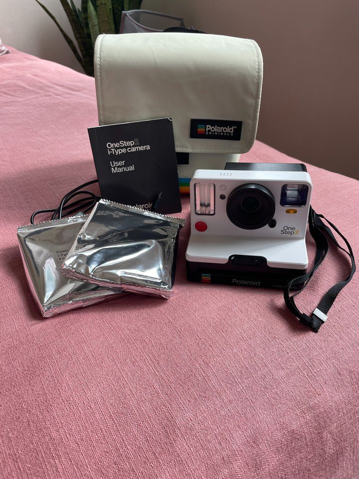 Polaroid OneStep2 I-Type Camera