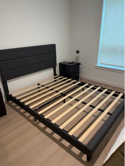 Queen size bed