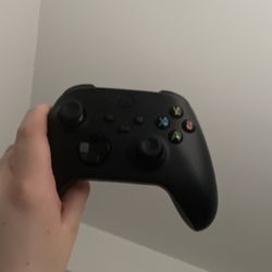 Xbox Controller With Rechargeable Battery Pack