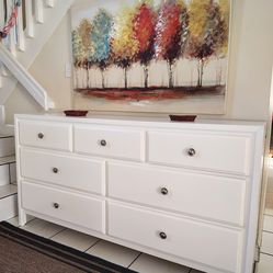 CROWN MARK FURNITURE SOLID WOOD DRESSER DELIVERY AVAILABLE
