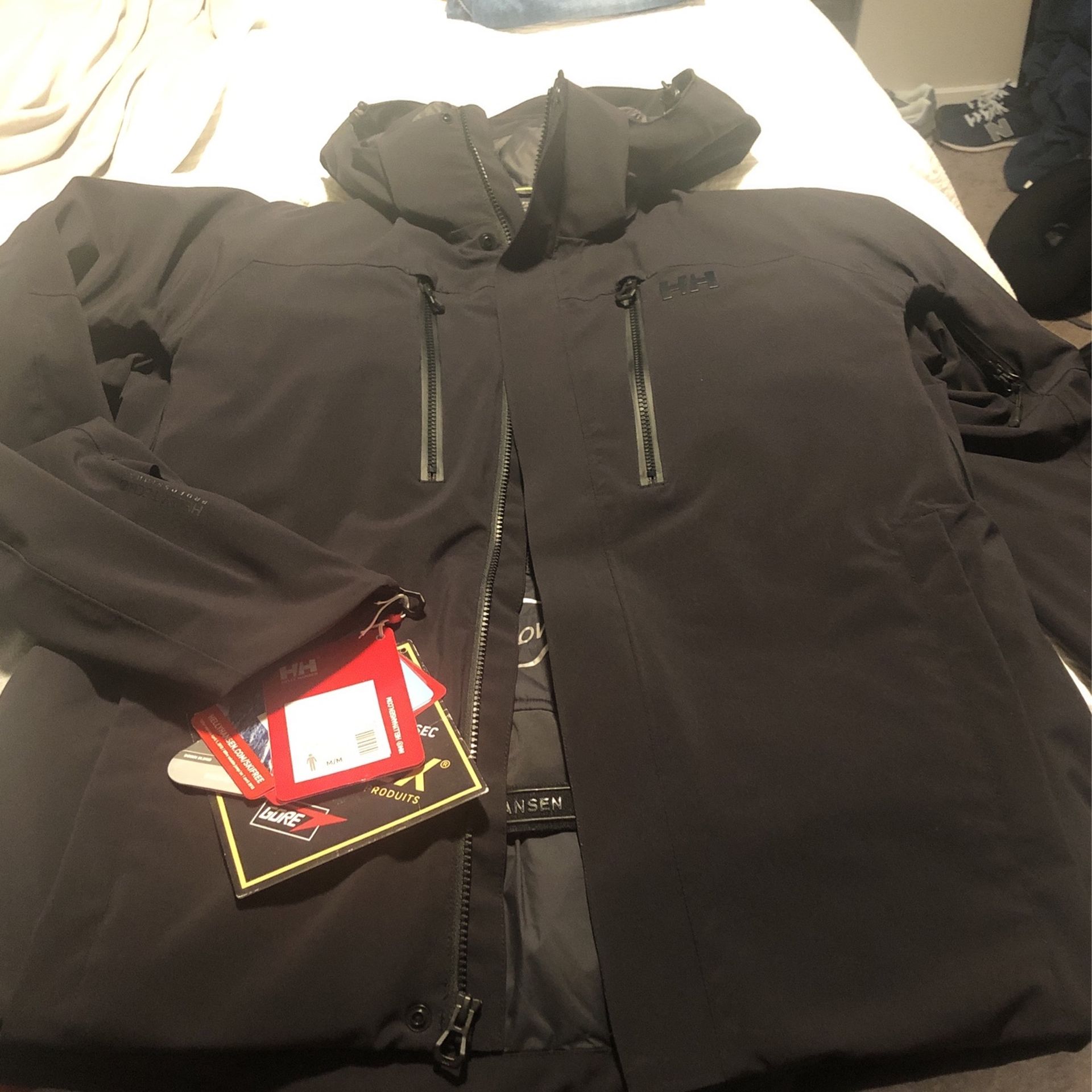 Helly Hansen Superstar Ski Jacket Brand new Never Worn