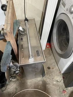 Viking Warmer And Range Hood