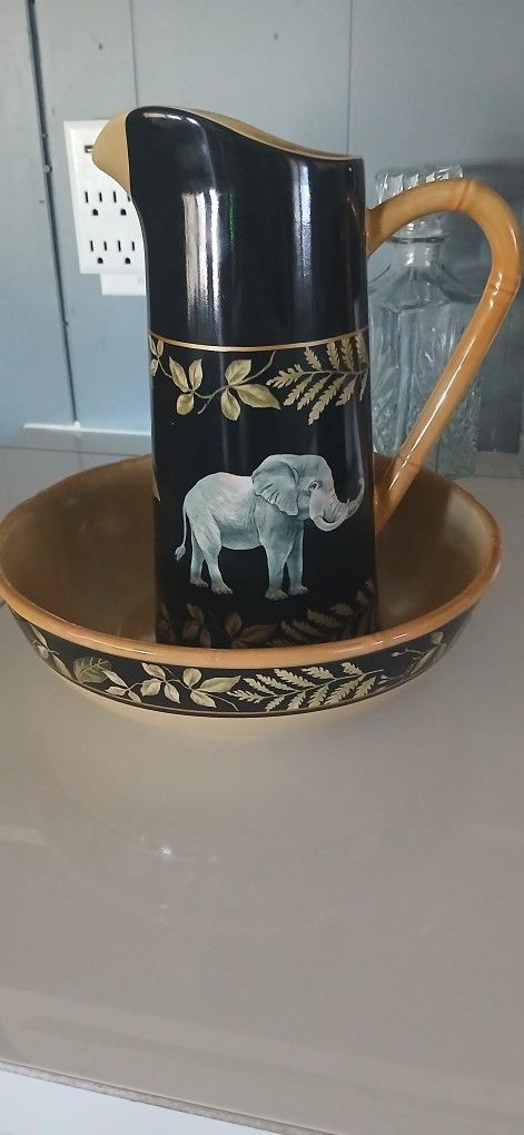 Vintage Vase Pitcher With Bowl