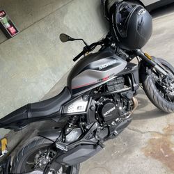 2023 Moto Morini SEIEMMEZZO STR SPORT