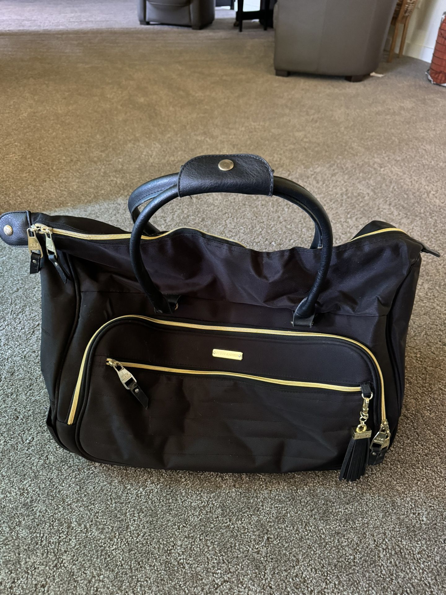 Steve Madden Rolling Tote Travel Carry On Suitcase Luggage Bag