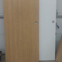 Free used Interior Doors/ Builder Grade/ Hollow Core/ Plastic Laminate 