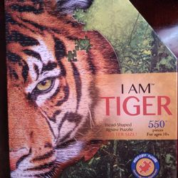 Unique Tiger Head Shaped Puzzle 550 Pcs