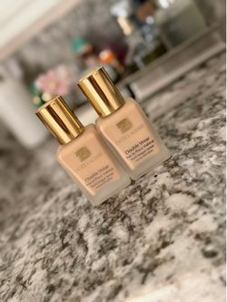 Estée Lauder Foundation