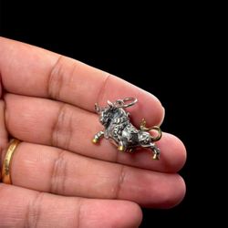 925 Sterling Silver Bull Pendant 15g Solid Ox Charm with Gold Details 