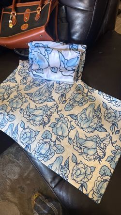 Unique bath set