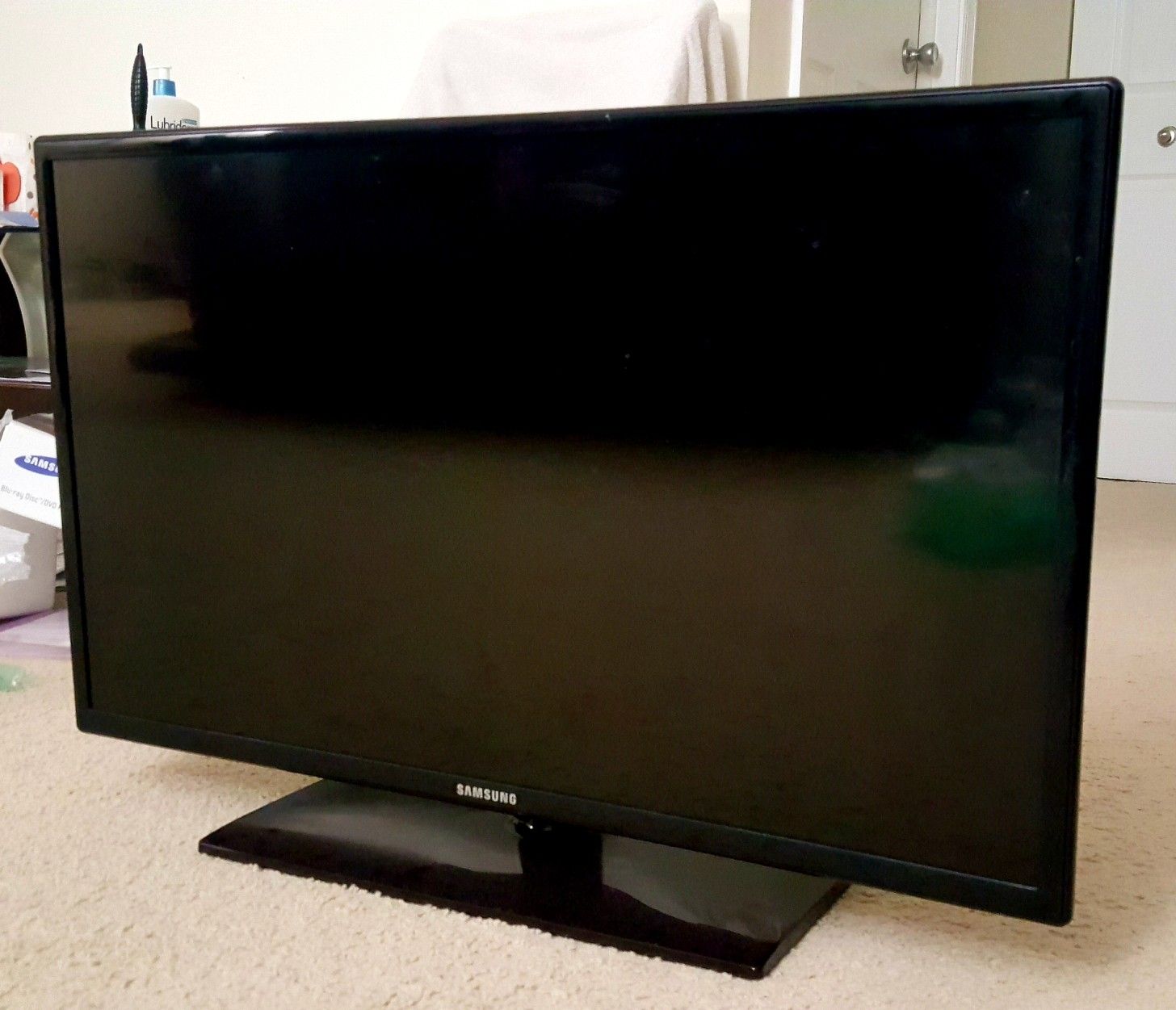 Samsung 32 inch TV