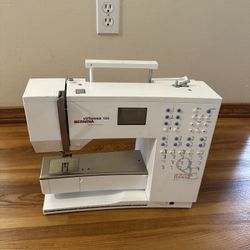 Bernina Virtuosa 150 Sewing Machine For Parts 