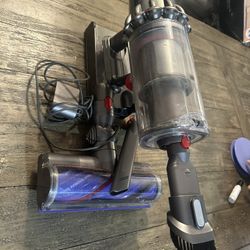 Dyson 11 Sv 28 As Is