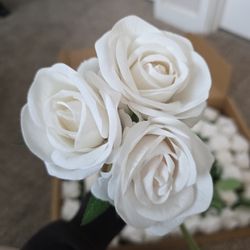 50 Artificial White Roses