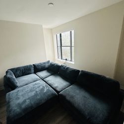Large Sectional Couch 