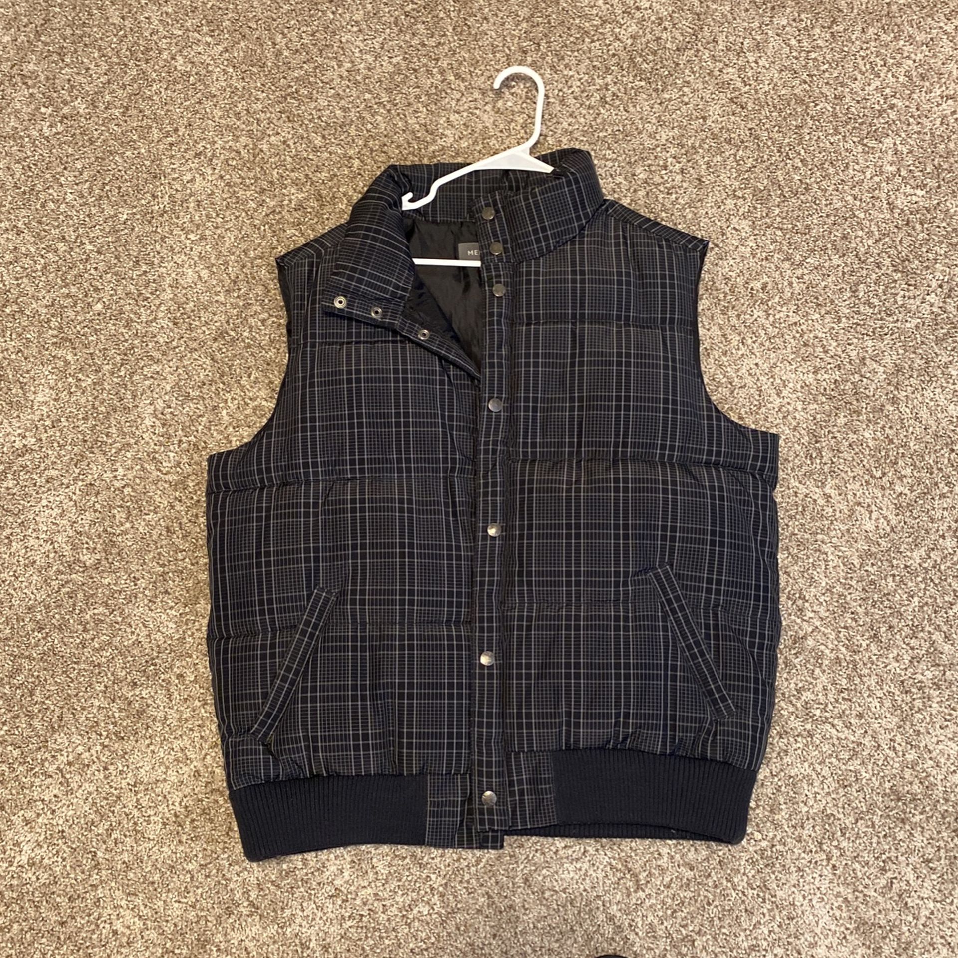 Black Menora Vest L