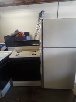 GE refrigerator stove combo almond