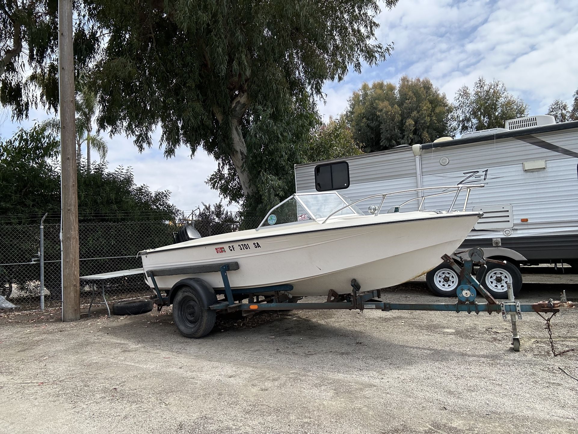 Glasspar Boat 1963.