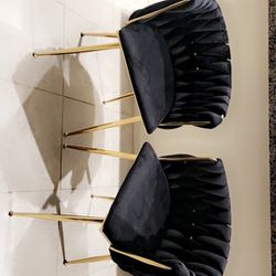 Velvet Chairs 
