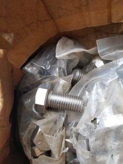 STAINLESS STEEL BOLTS