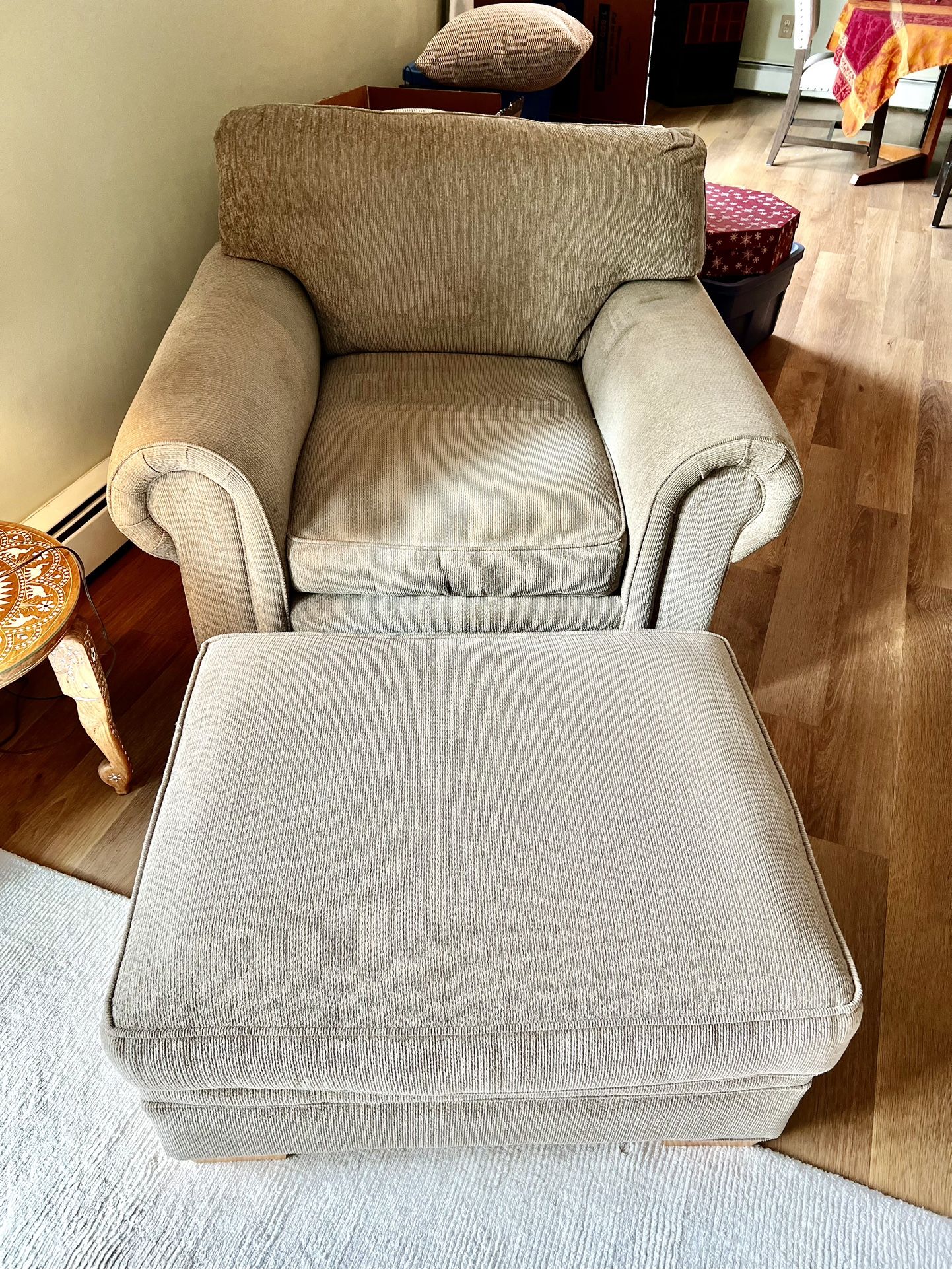 Oversize Chairs (2) And Ottoman