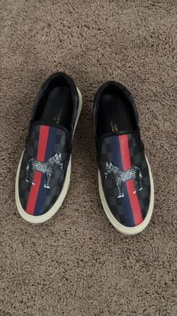 Louis Vuitton men shoes
