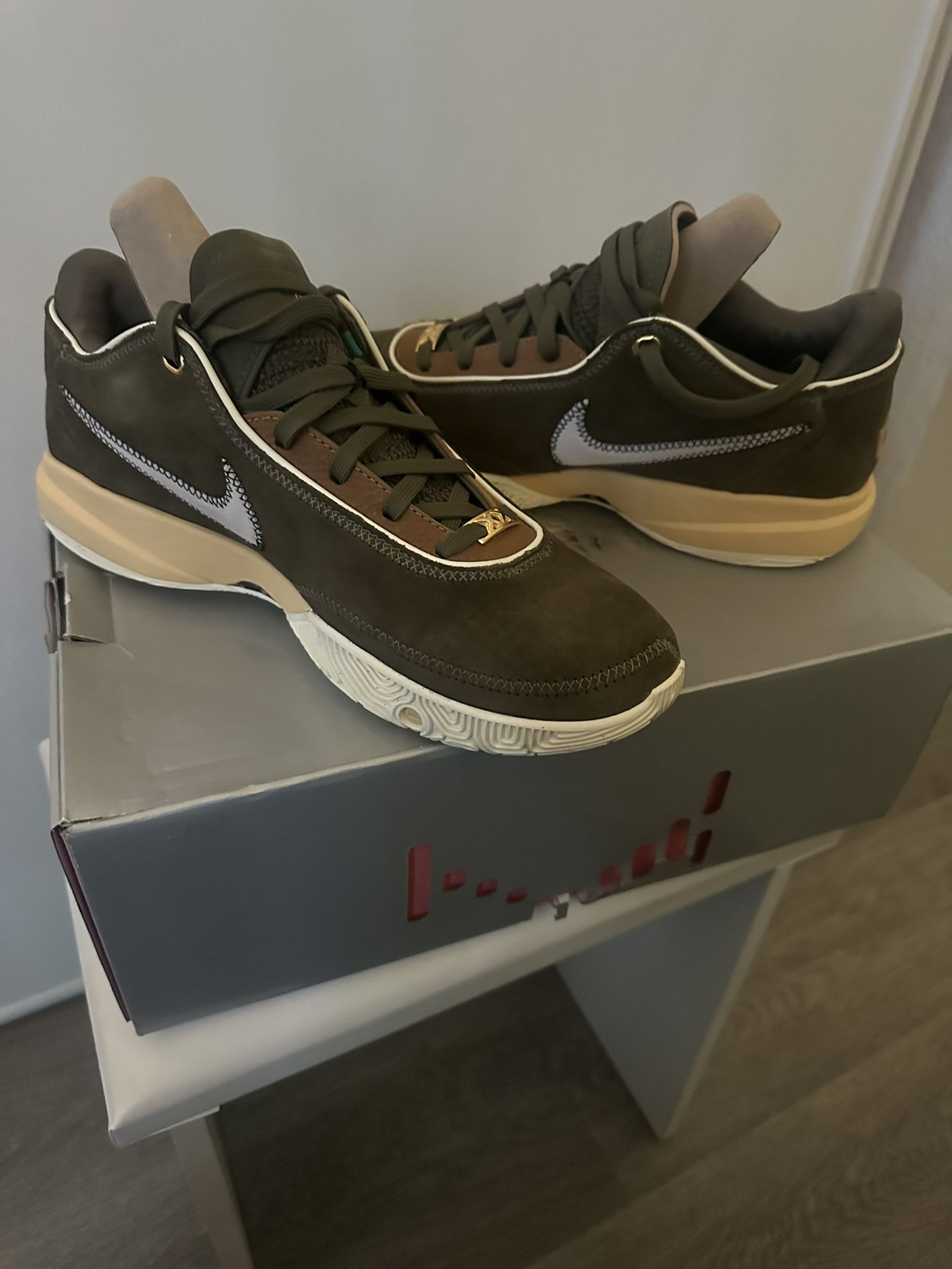 Lebron 20 Olive