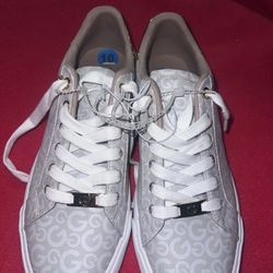 New Tennis Shoes $20