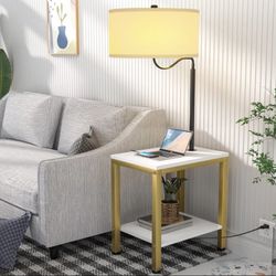 New Modern Side Table w Lamp