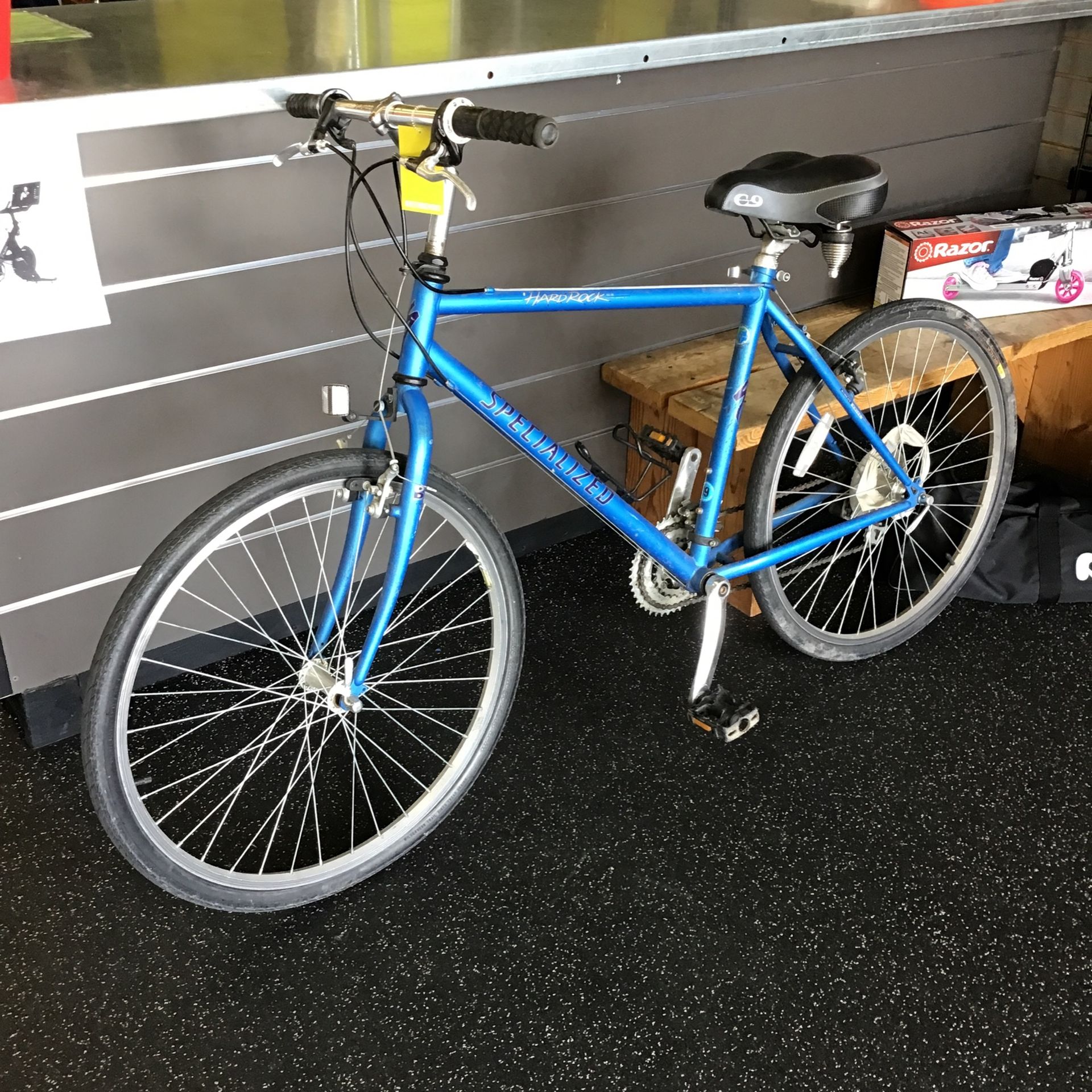 Specialized Hardrock GX Mountain Bike 19” Frame With 26” Tires- 21