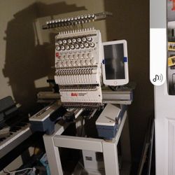 Embroidery Machine 