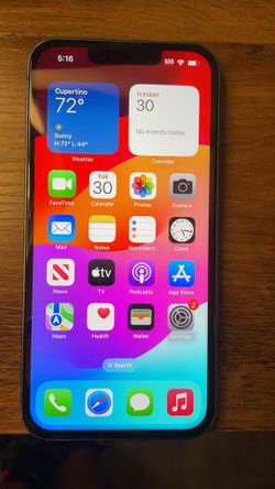 iPhone 13 128gb UNLOCKED