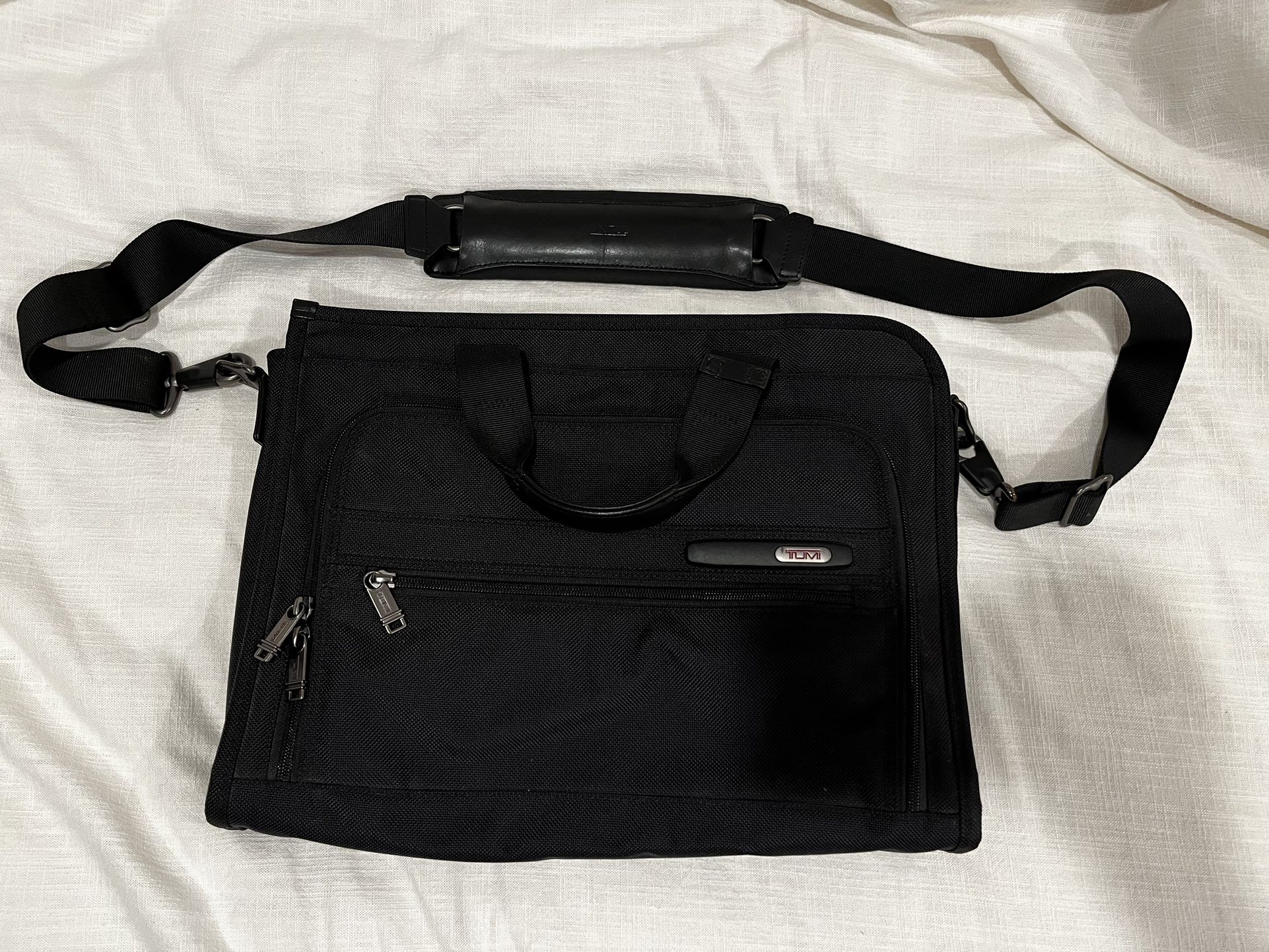 TUMI - Alpha Slim Deluxe Portfolio Bag 