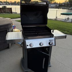Weber Spirit 3 Burner Barbeque