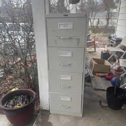 Free 4 Drawer Filing Cabinet