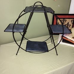 Circle A     wrought Iron Planter / Shelf