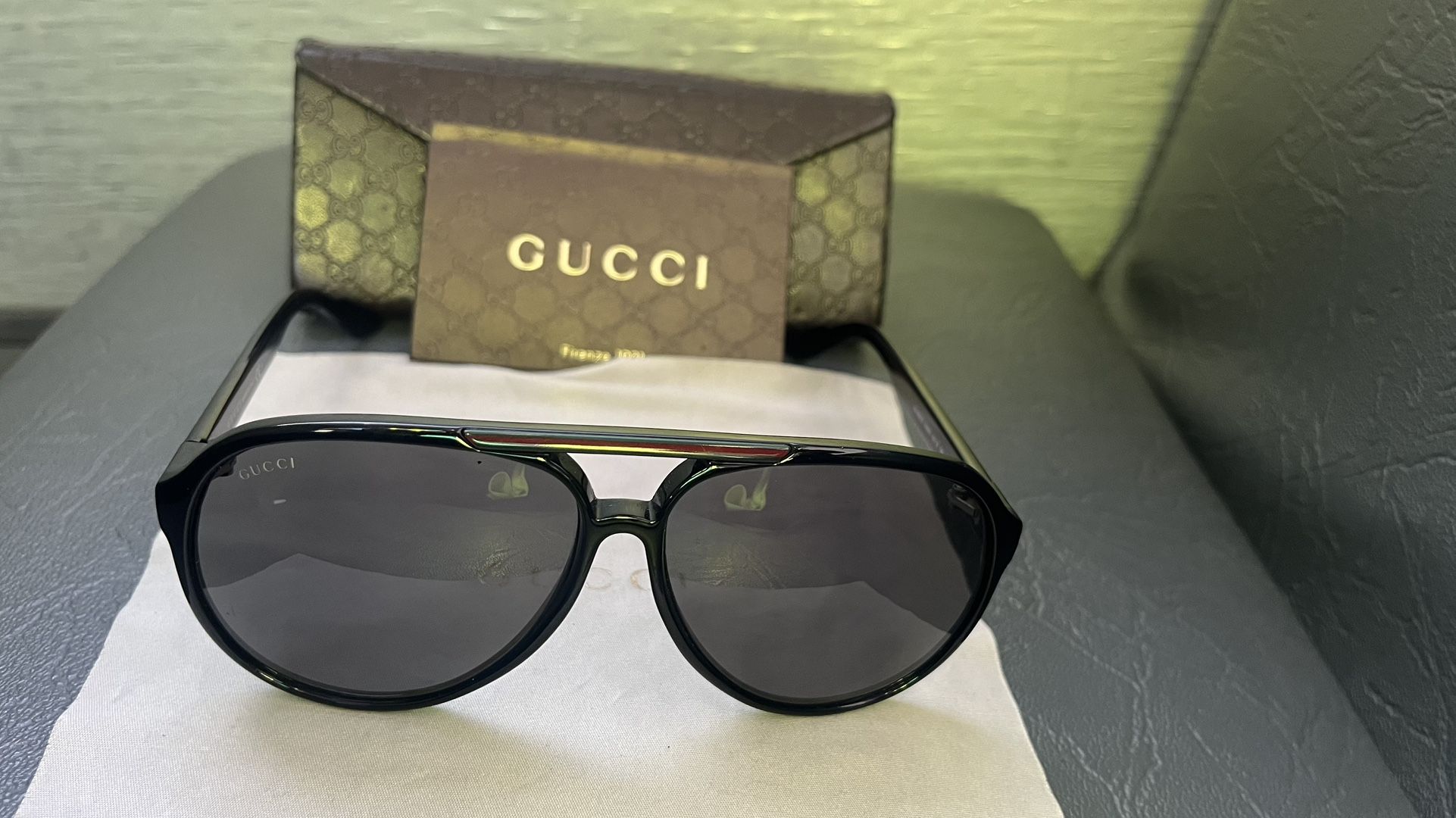 Gucci Sunglasses 
