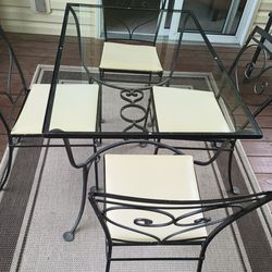 Vintage Salterini Style Wrought Iron Table W/ 4 Chairs 