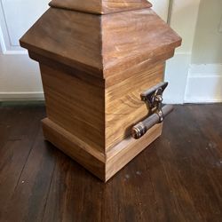 Casket Corner