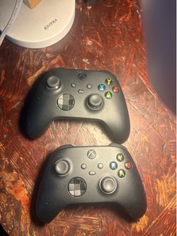 Xbox series x/s controllers
