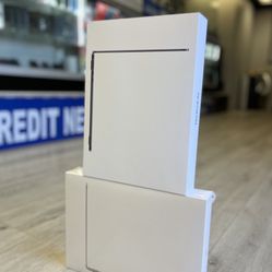 MacBook Air M2 Chip (Latest Model)