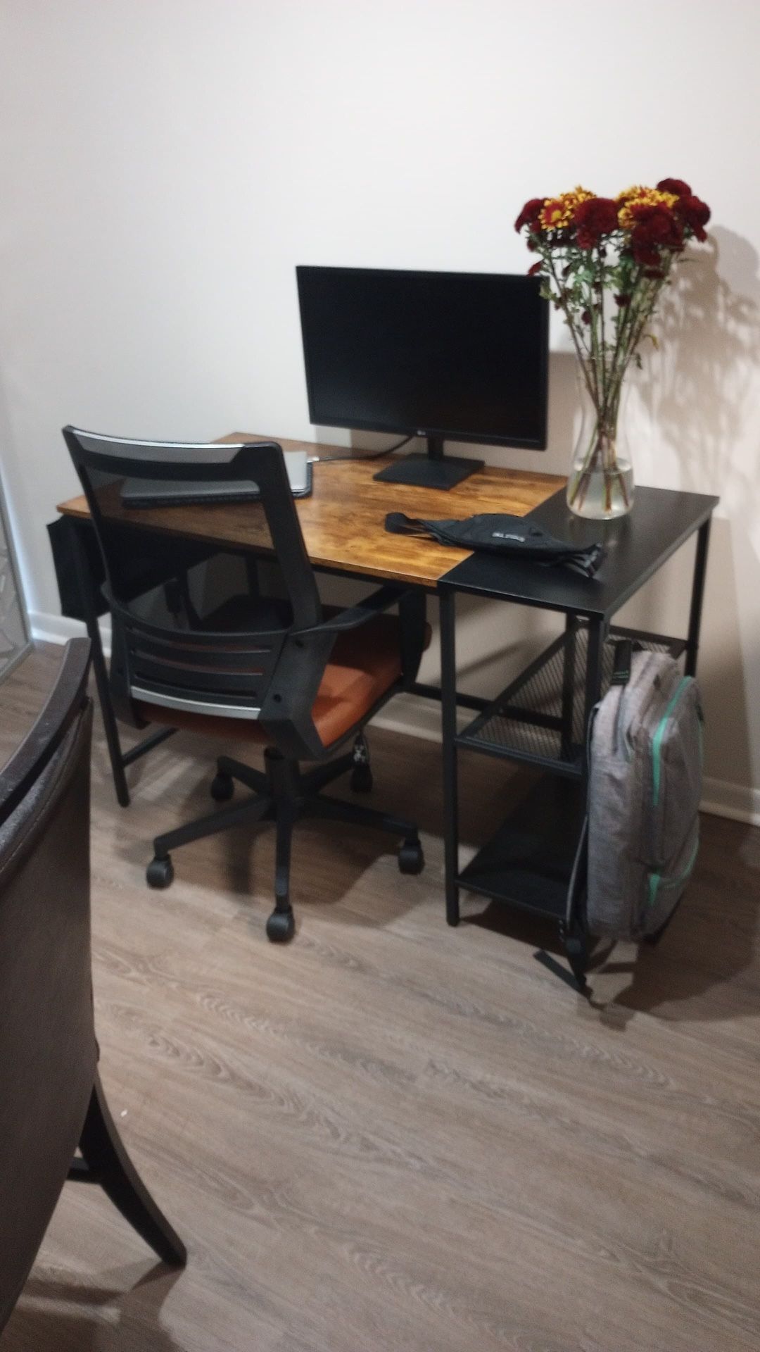 Desk No Chair