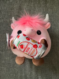 Zuru Snackles Pink Highland Cow Plush | Brand New | Strawberry Milk