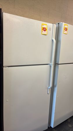 Nice like new Maitag refrigerator