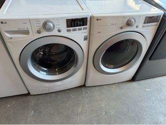 LG washer and dryer with 90 day warranty only $499 for the